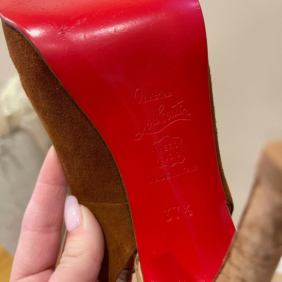 Christian Louboutin heels - Picture 4 of 5